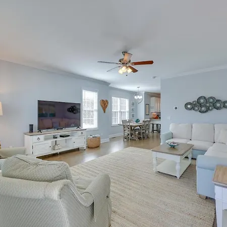 Townhome With 2 Decks Walk To Ocean!